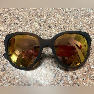 New W/O tags Oakley Low Key Matte Brown Tortoiseshell Polarized